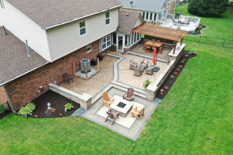 hawthorn ridge precision outdoors pergola paver patio dinning outside backyard oasis brown