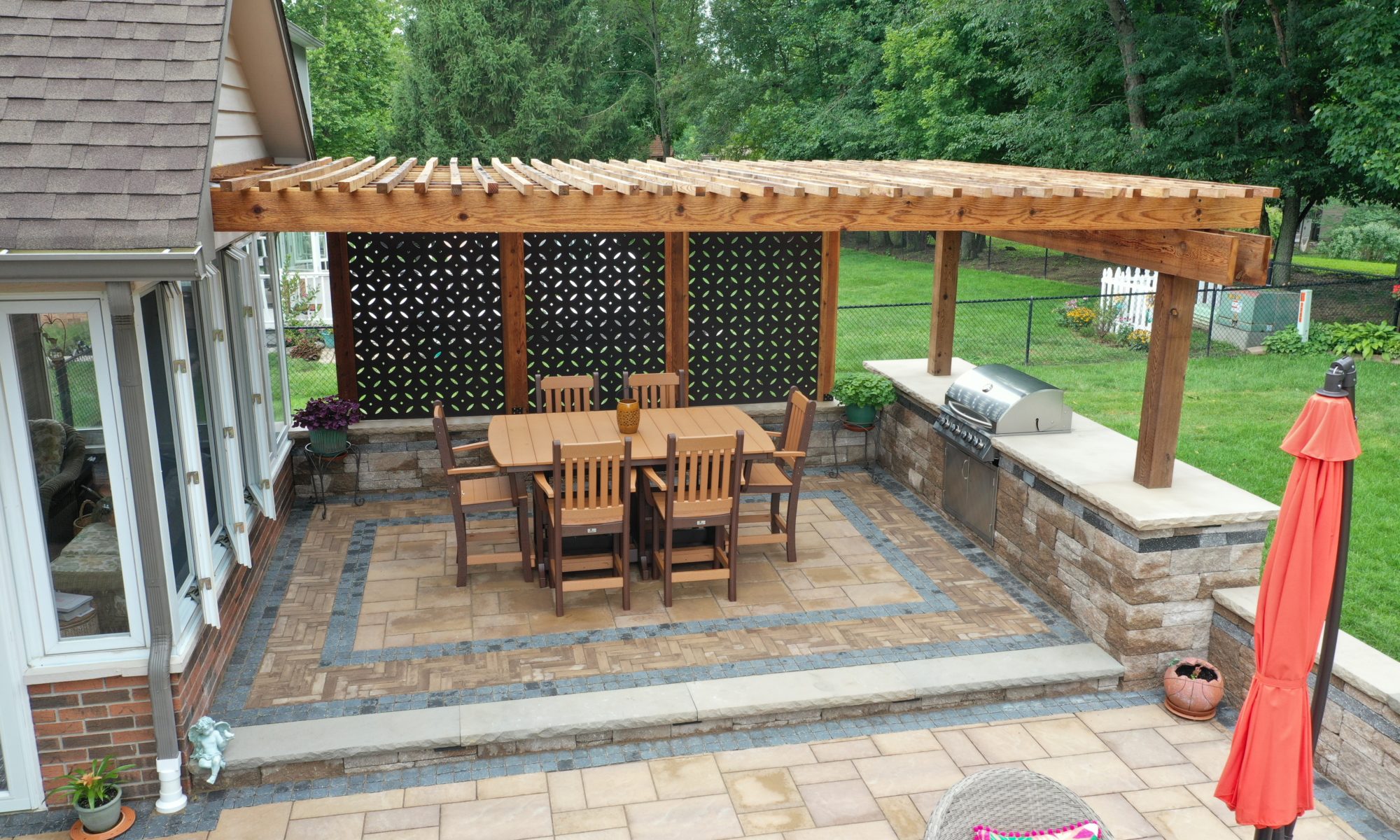 hawthorn ridge precision outdoors pergola paver patio dinning outside backyard oasis brown