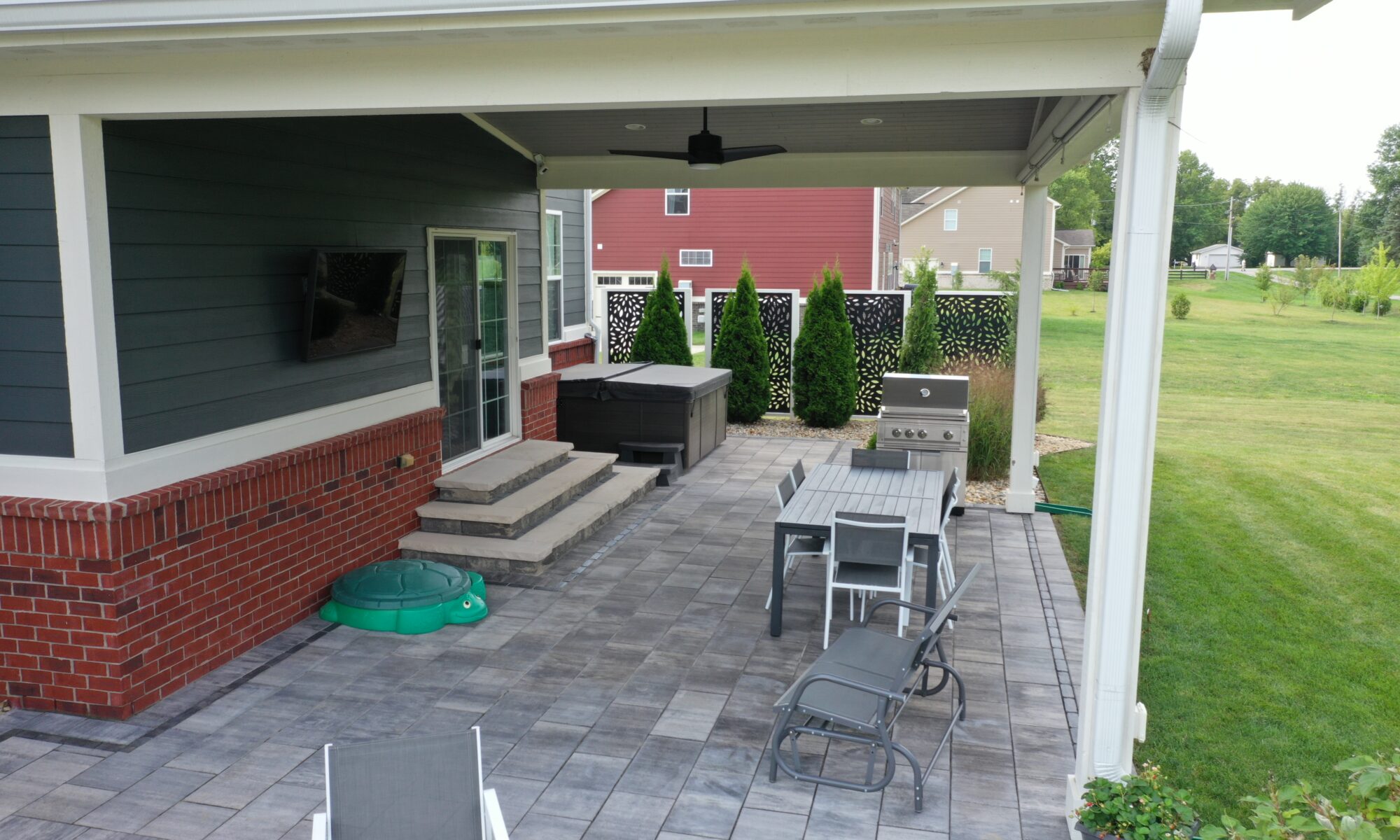 Classic Paver and Fire Pit